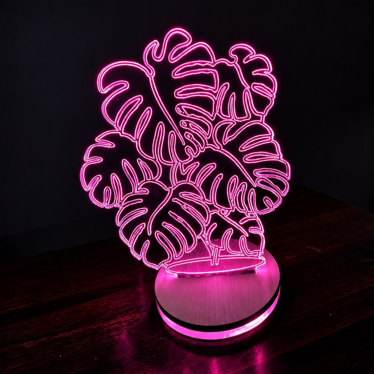 Palm leaf crystal lamp