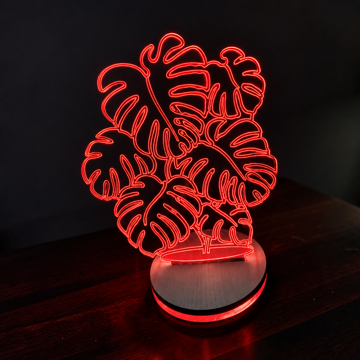 Palm leaf crystal lamp