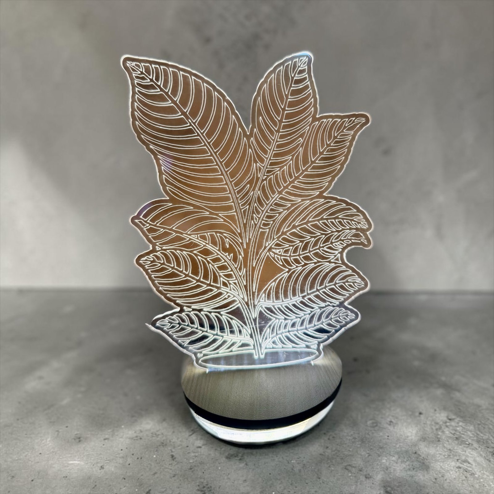 Plant crystal lamp.